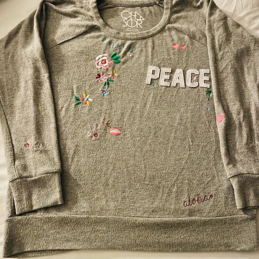 Chaser cozy women’s top